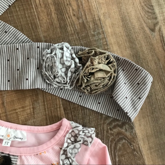 💕Matching outfit! Shirt, skirt, headband/belt! 💕 - Picture 3 of 7